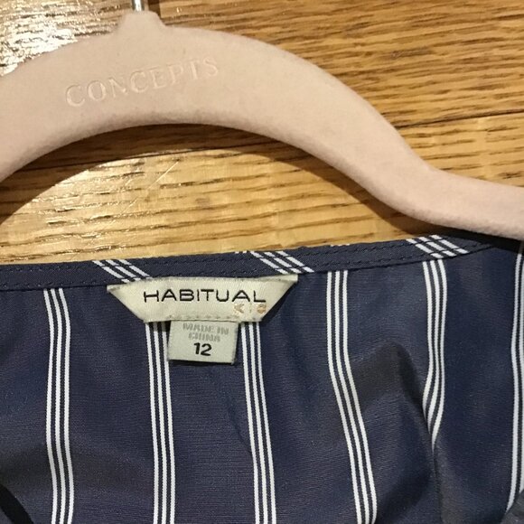 GIRLS BLOUSE - Picture 2 of 2